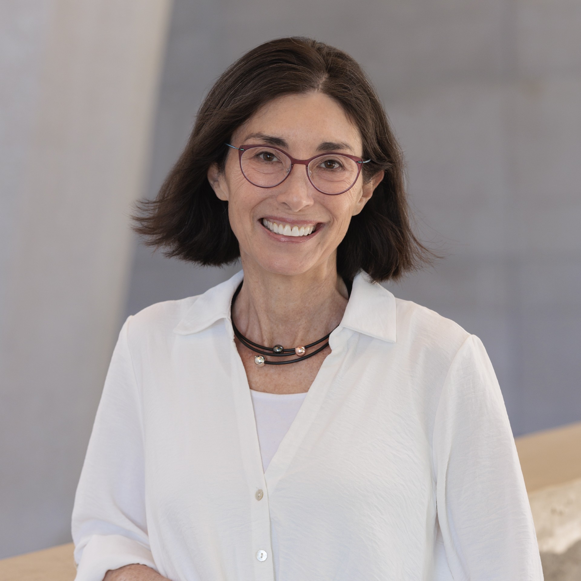Dr. Mayumi Willgerodt